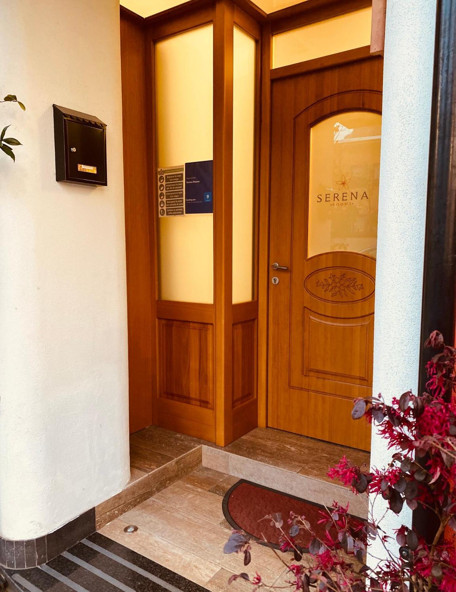 Serena Rooms Solofra Exterior foto